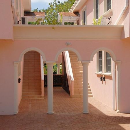 Sandy Bliss Condominiums Saint James Exterior photo