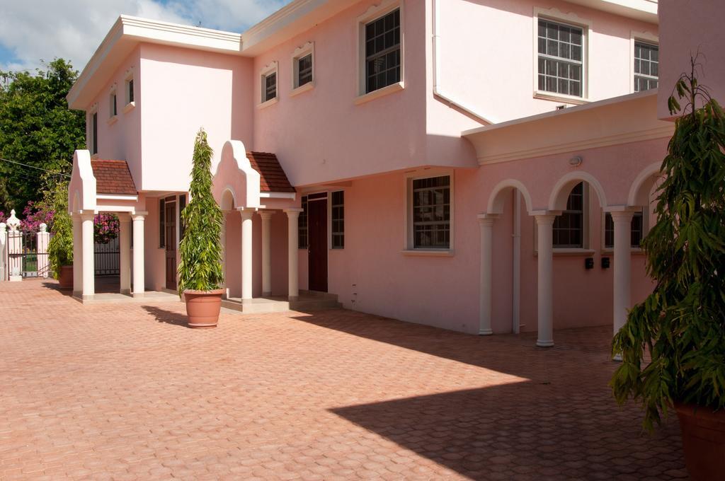 Sandy Bliss Condominiums Saint James Exterior photo